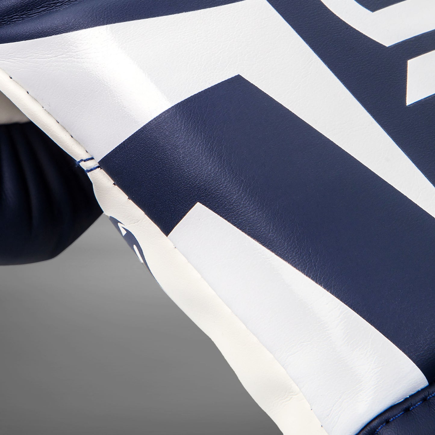 Venum Elite Boxhandschuhe - Weiß/Marineblau