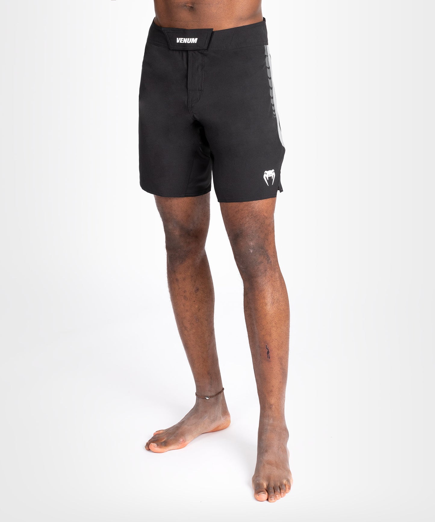 Venum Tempest Herren Kampfshorts - Schwarz/Grau