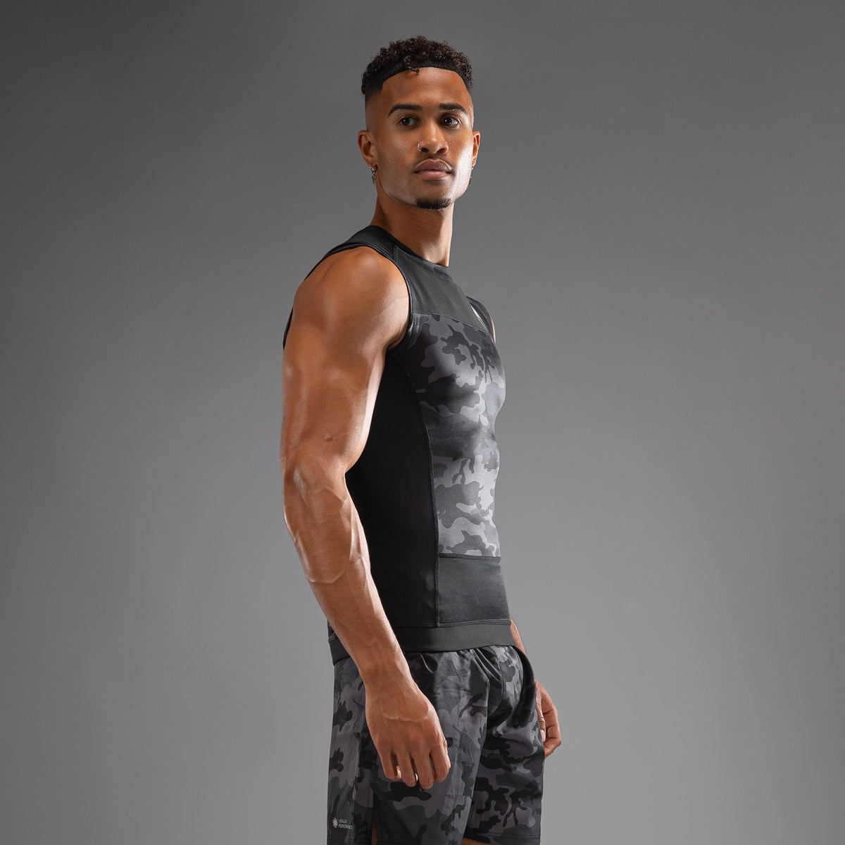 Venum G-Fit Air Herren Ärmelloses Rashguard - Digital Urban Camo