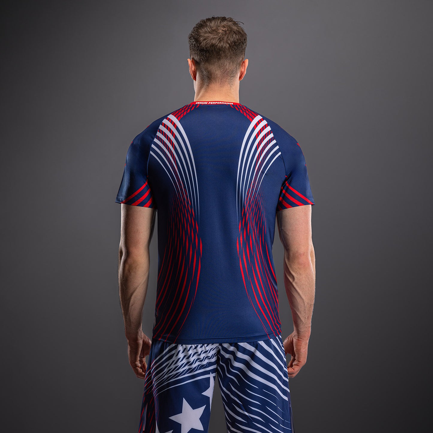 Official UFC Freedom 250 by Venum Authentic Fight Night Walkout Jersey für Herren - Blau