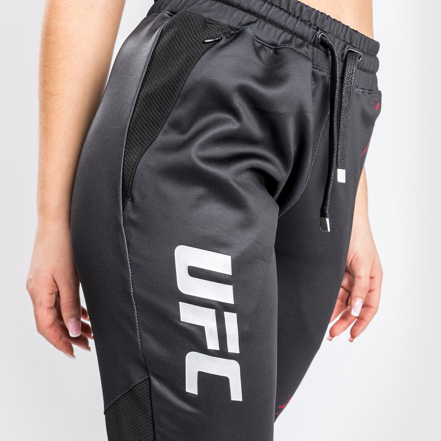 UFC Venum Authentic Fight Week 2.0 Sweatpants – Für Frauen – Schwarz/Rot