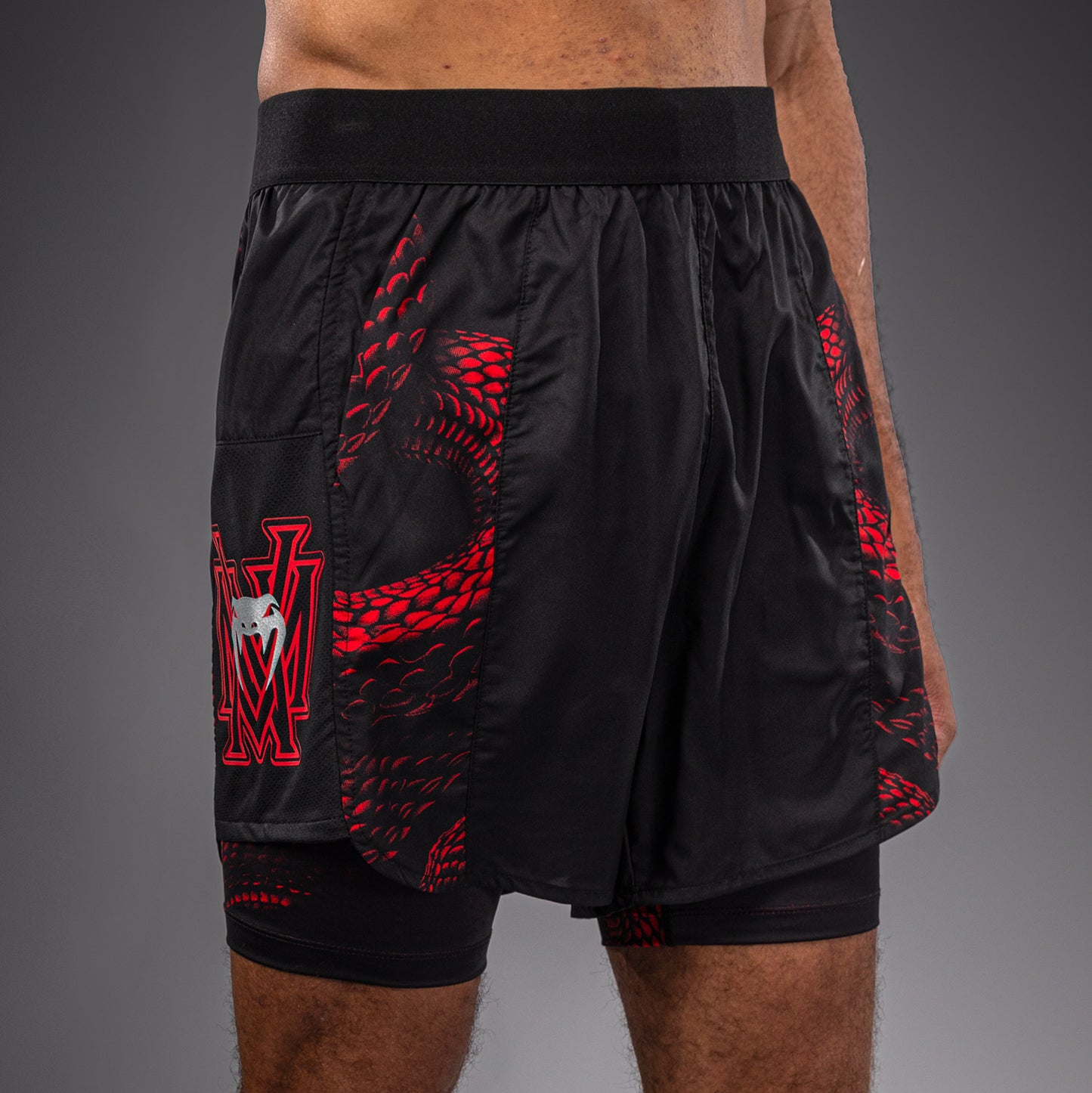 Venum Matupa Trainingsshorts - Schwarz/Rot/Silber