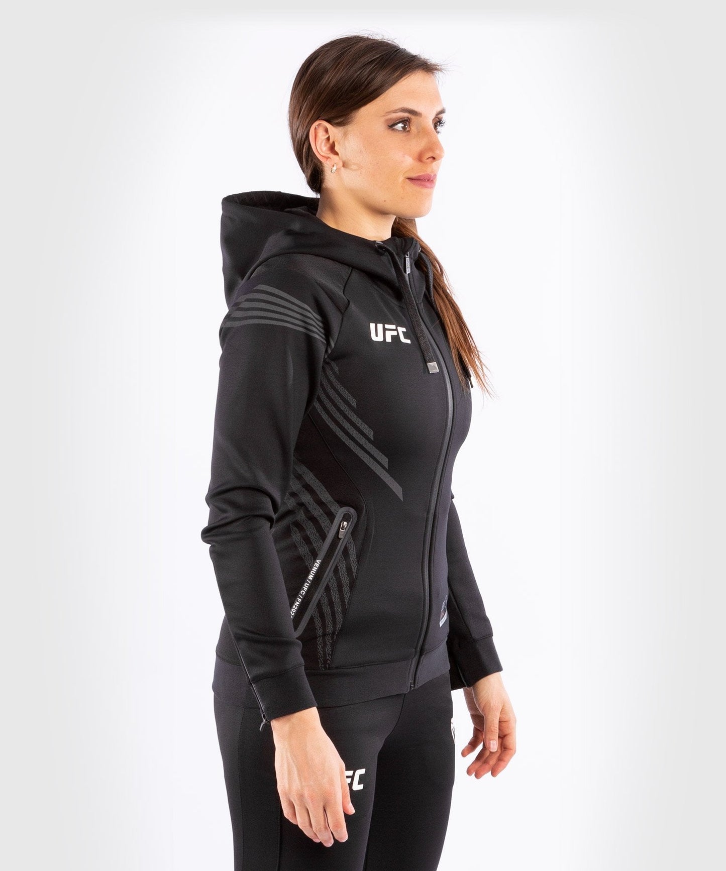 UFC Venum Fighters Authentic Fight Night Damen Walkout Hoodie - Schwarz