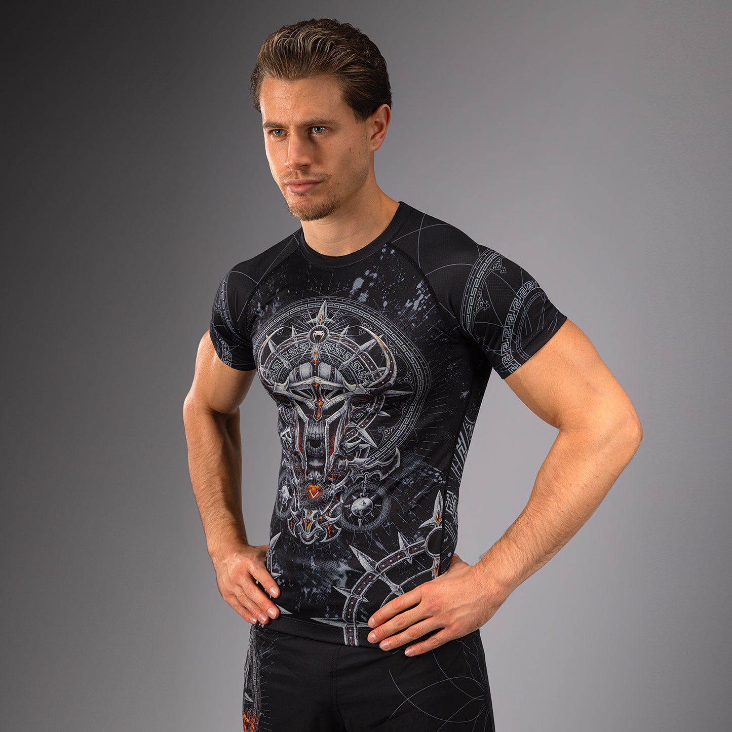 Venum Gladiator 5.0 Herren Kurzarm Rashguard - Schwarz/Silber