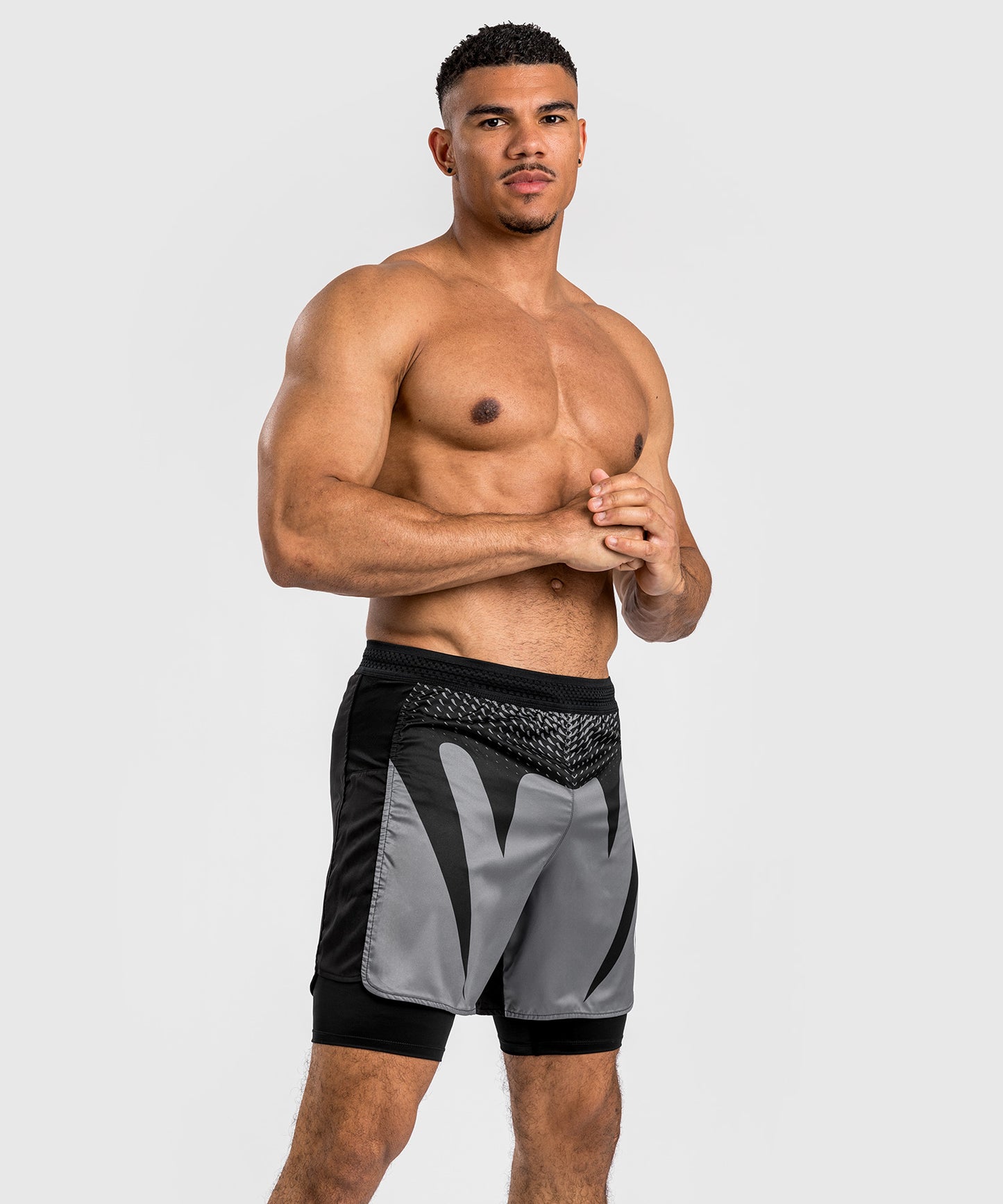 Venum Attack Herren Fightshorts - Schwarz