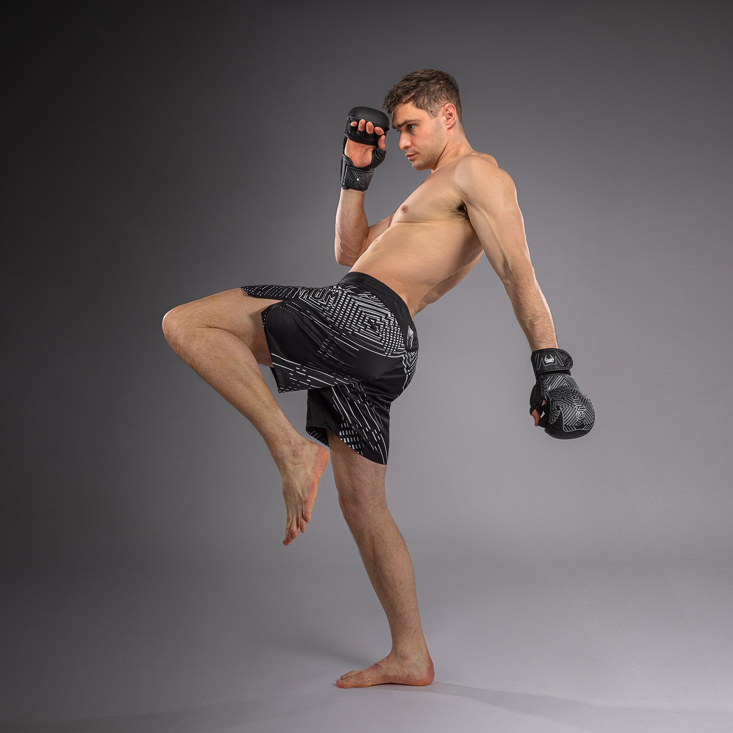 Venum Midnight Fury Fightshorts – Schwarz/Grau/Silber