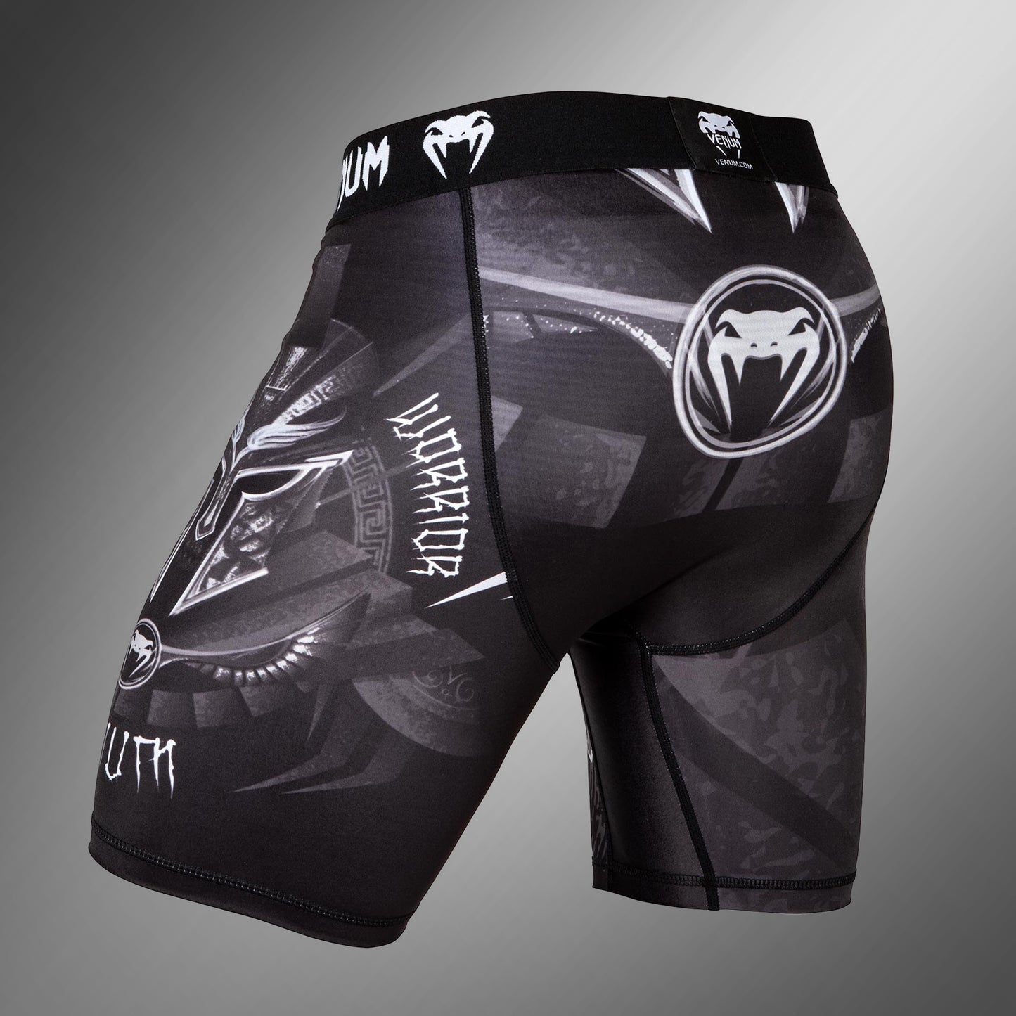 Vale Tudo Shorts Venum Gladiator 3.0 - Schwarz/Weiß