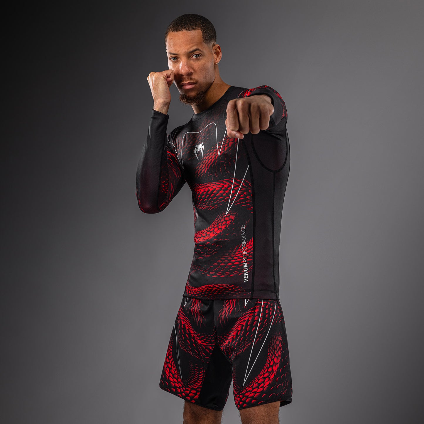 Venum Matupa Langarm Rashguard - Schwarz/Rot/Silber