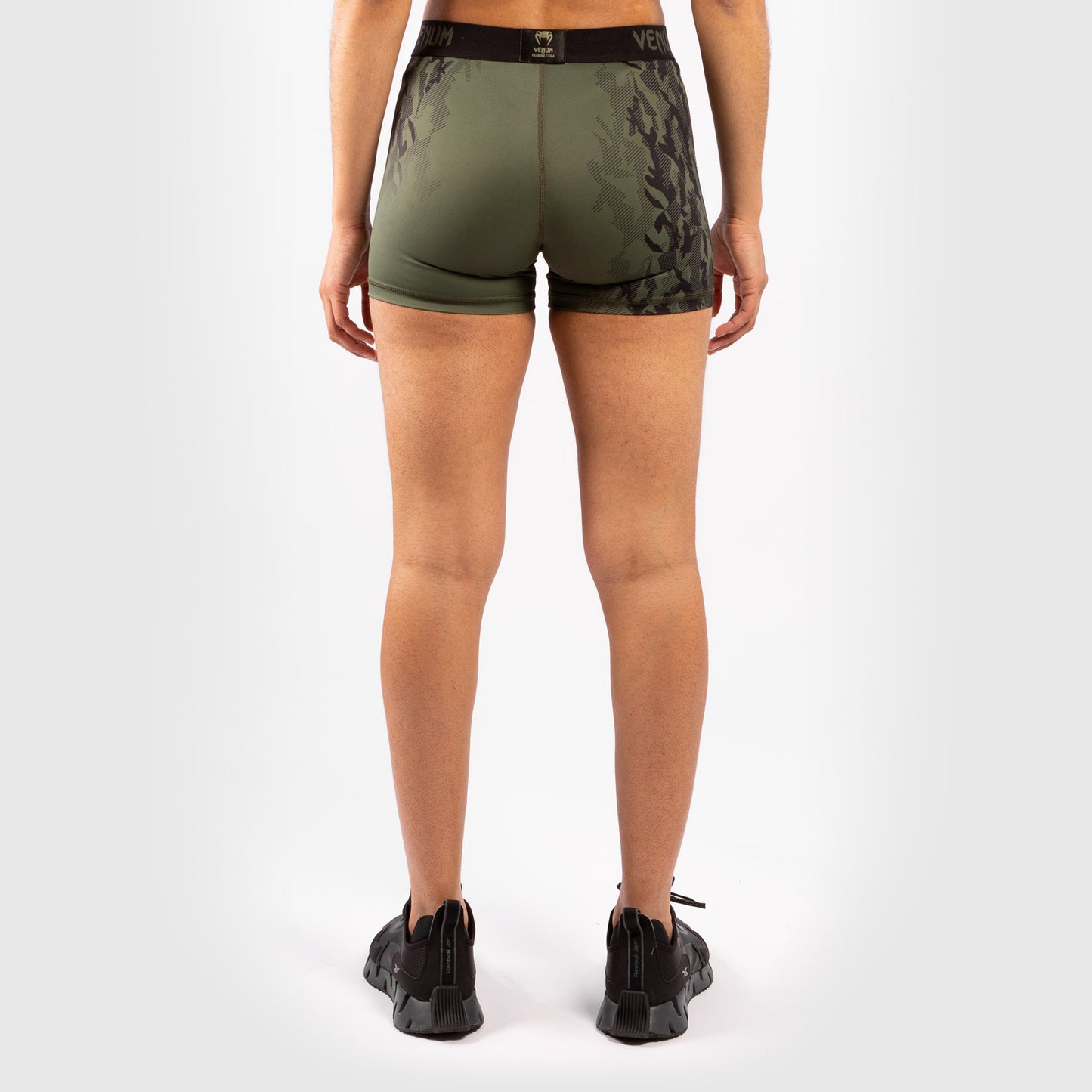 Venum UFC Authentic Fight Week Damen-Performance-Kompressionsshorts – Khaki