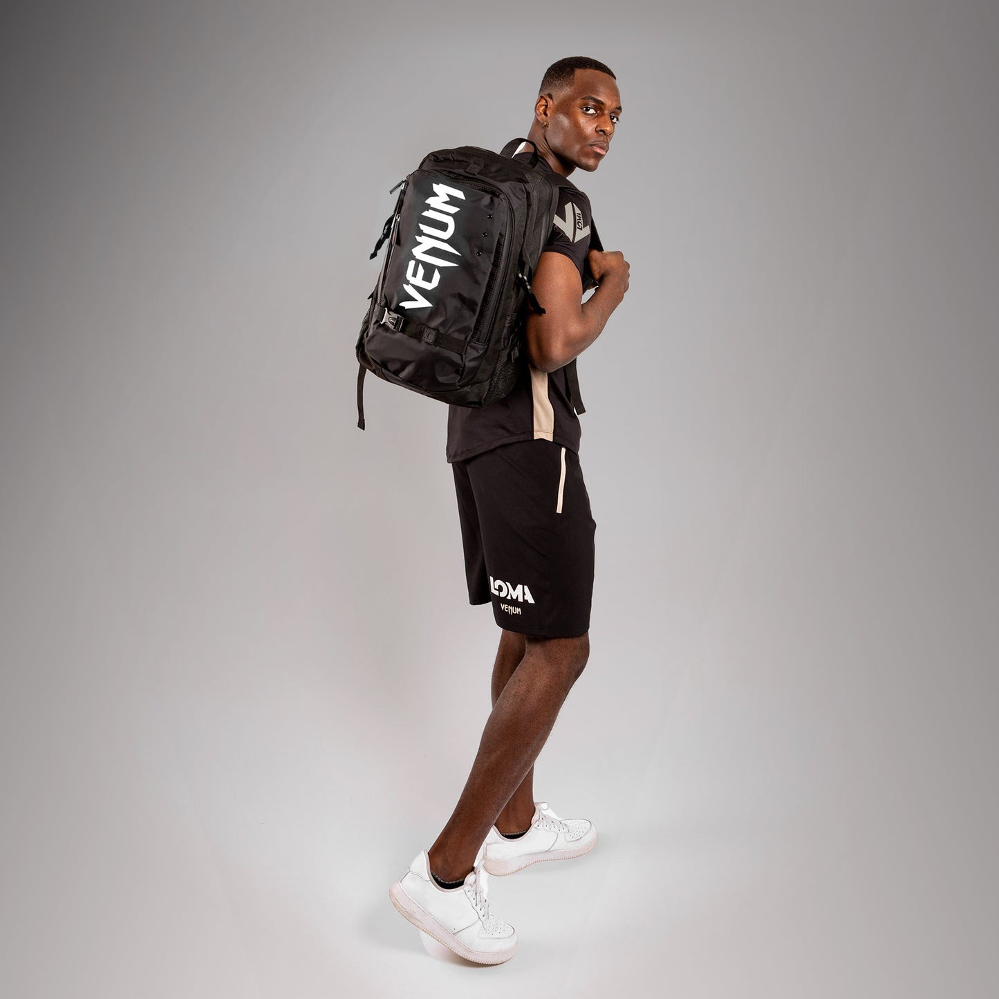 Venum Challenger Pro Evo Rucksack (20-25L) – Schwarz/Weiß