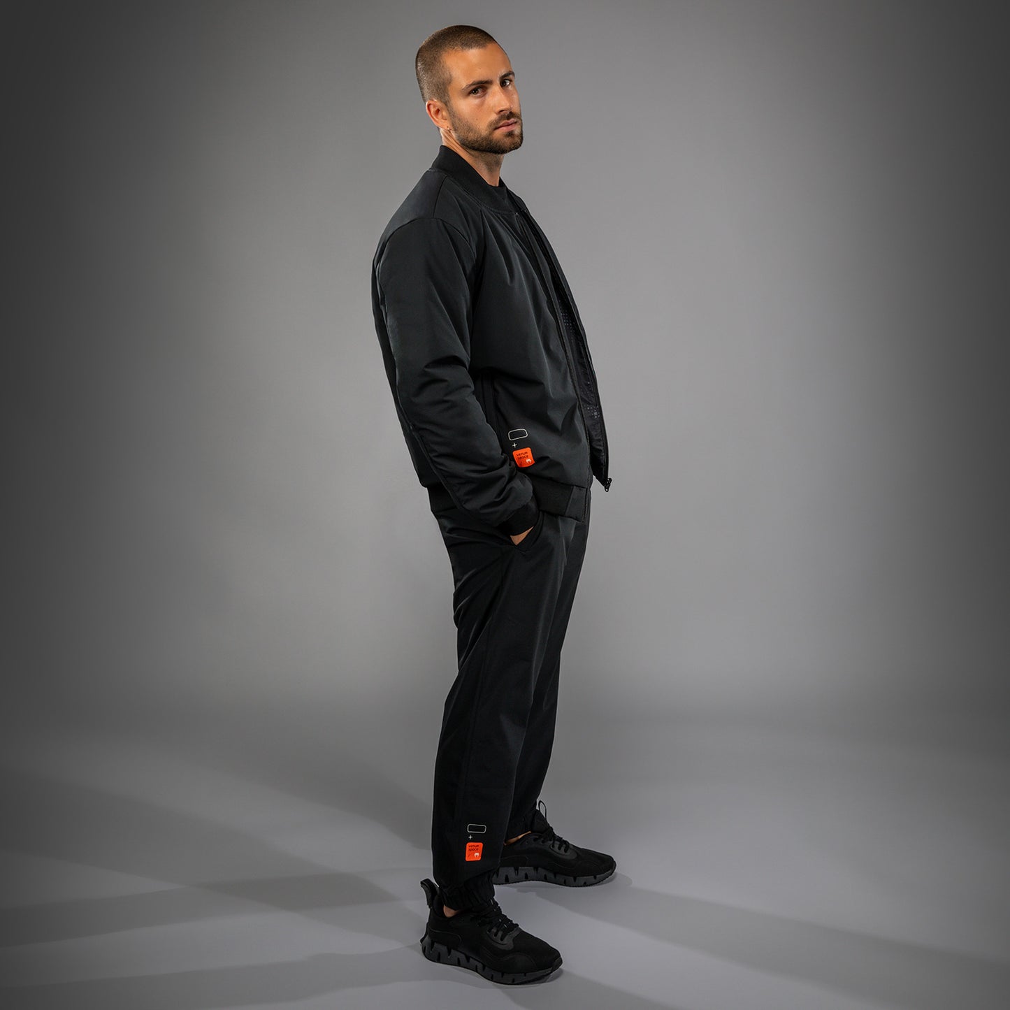Venum Eclipse Bomberjacke – Schwarz/Ivory