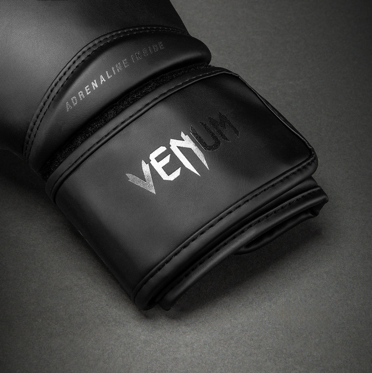 Venum Contender 1.5 Boxhandschuhe - Schwarz