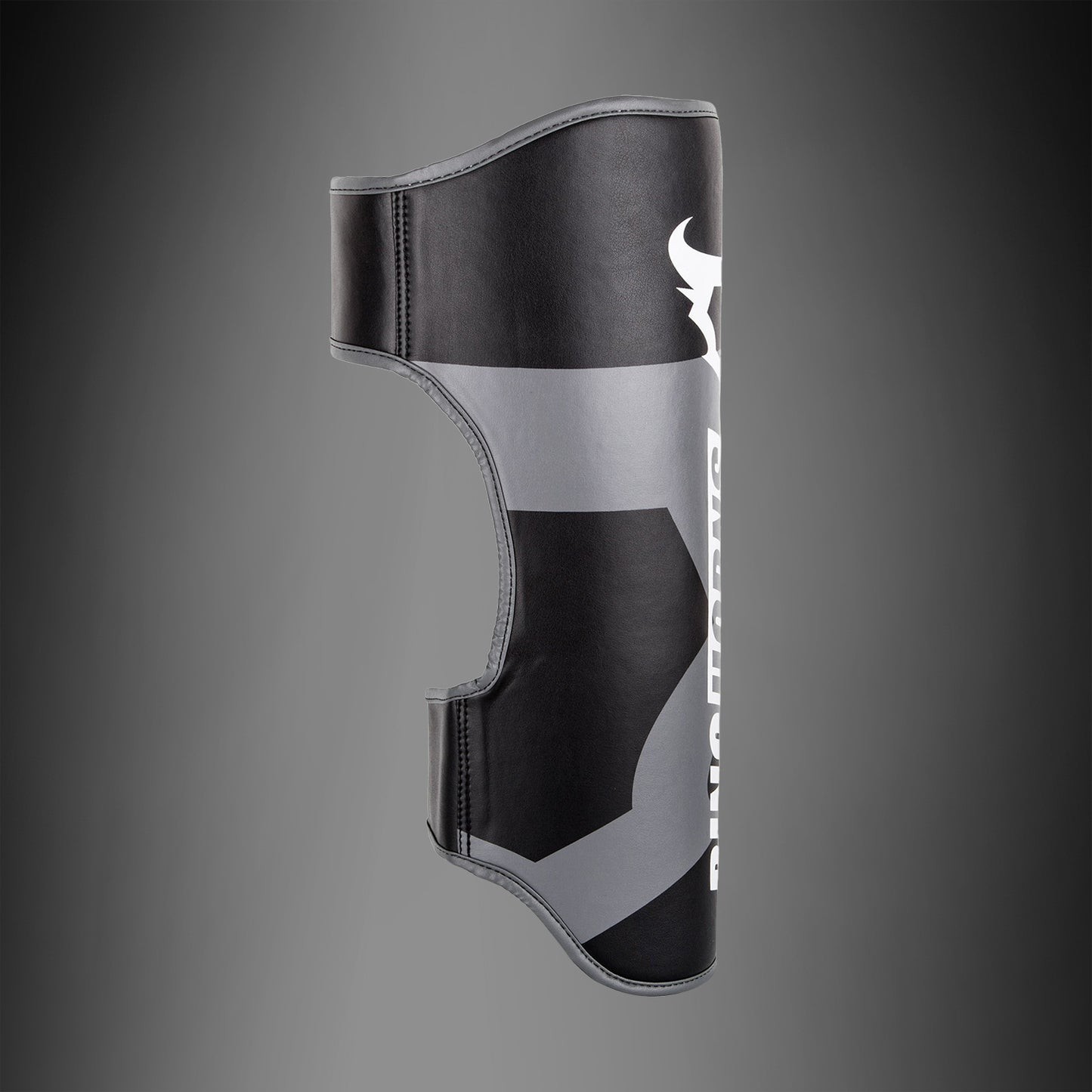Ringhorns Charger by Venum Schienbeinschoner – Schwarz