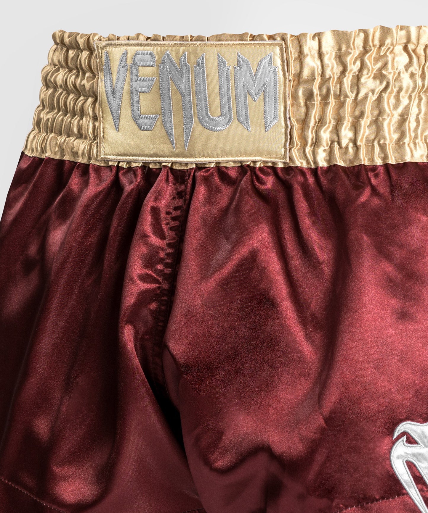 Venum Classic Muay Thai Shorts - Burgund/Gold/Weiß