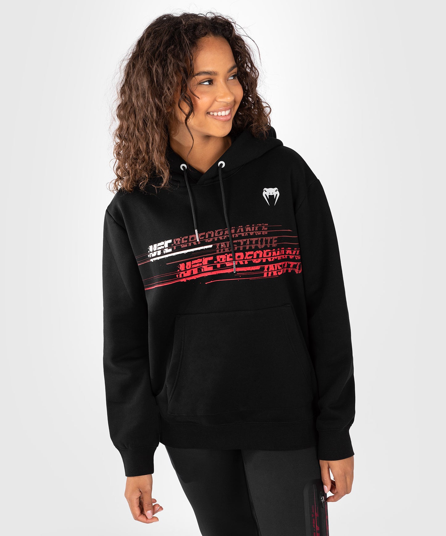 Sweat à capuche pour femmes UFC Venum Performance Institute 2.0 - Noir/Rouge - Sweatshirts