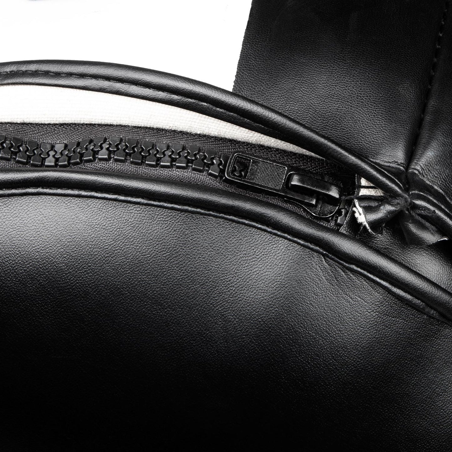 Venum Hurricane Boxsack Schwarz - Neues PU - Gefüllt