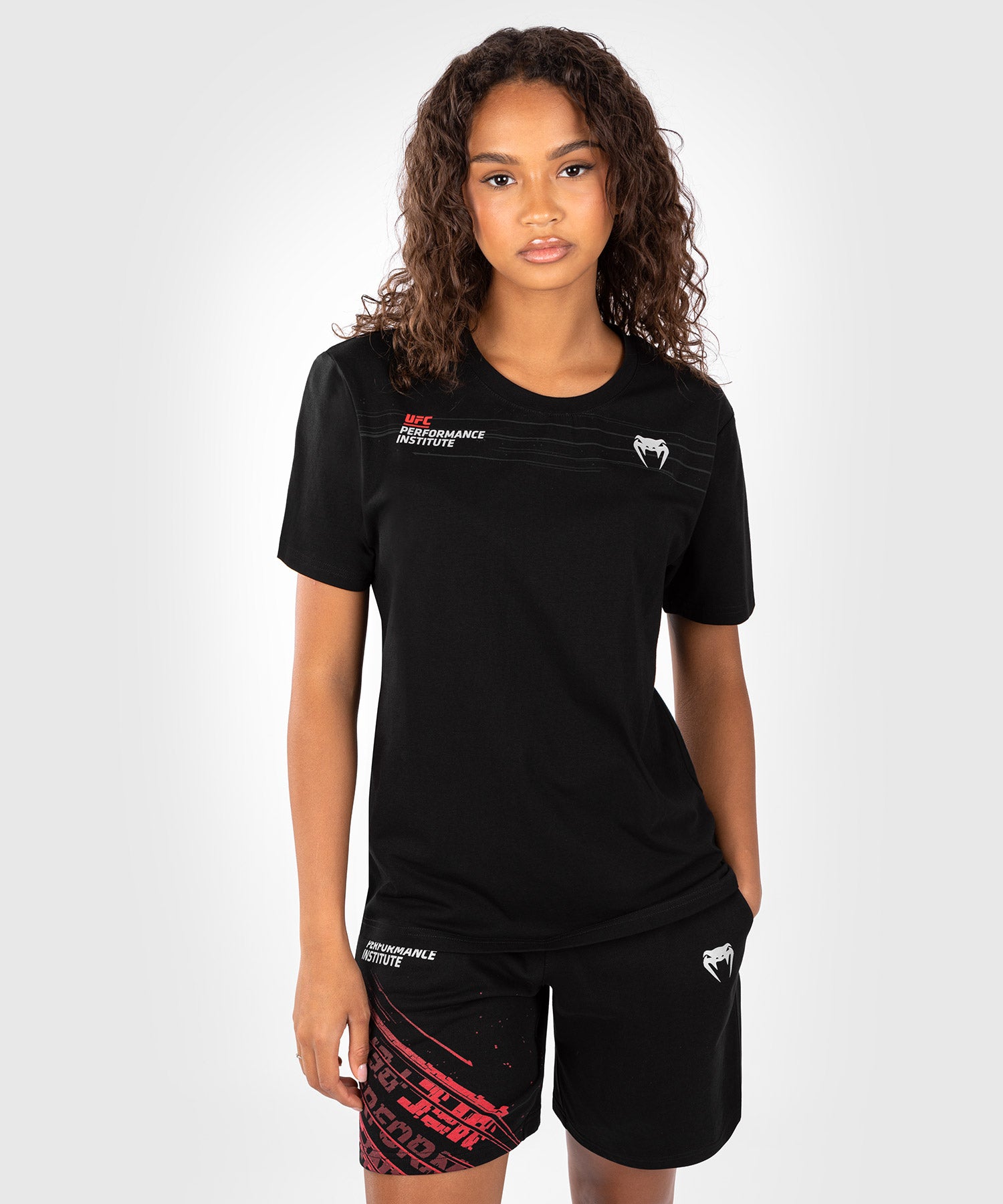 T-Shirt Femme UFC Venum Performance Institute 2.0 - Noir/Rouge - T-shirts
