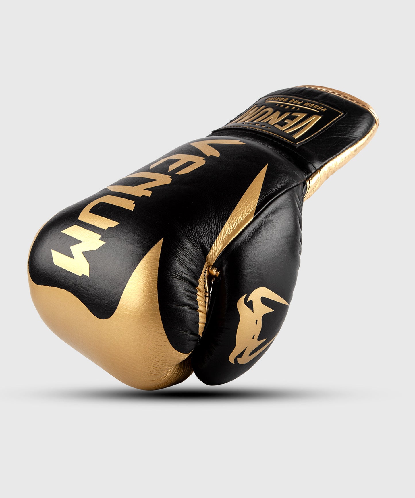 Venum HAMMER professionelle Boxhandschuhe - MIT SCHNÜRUNG - Schwarz/Gold