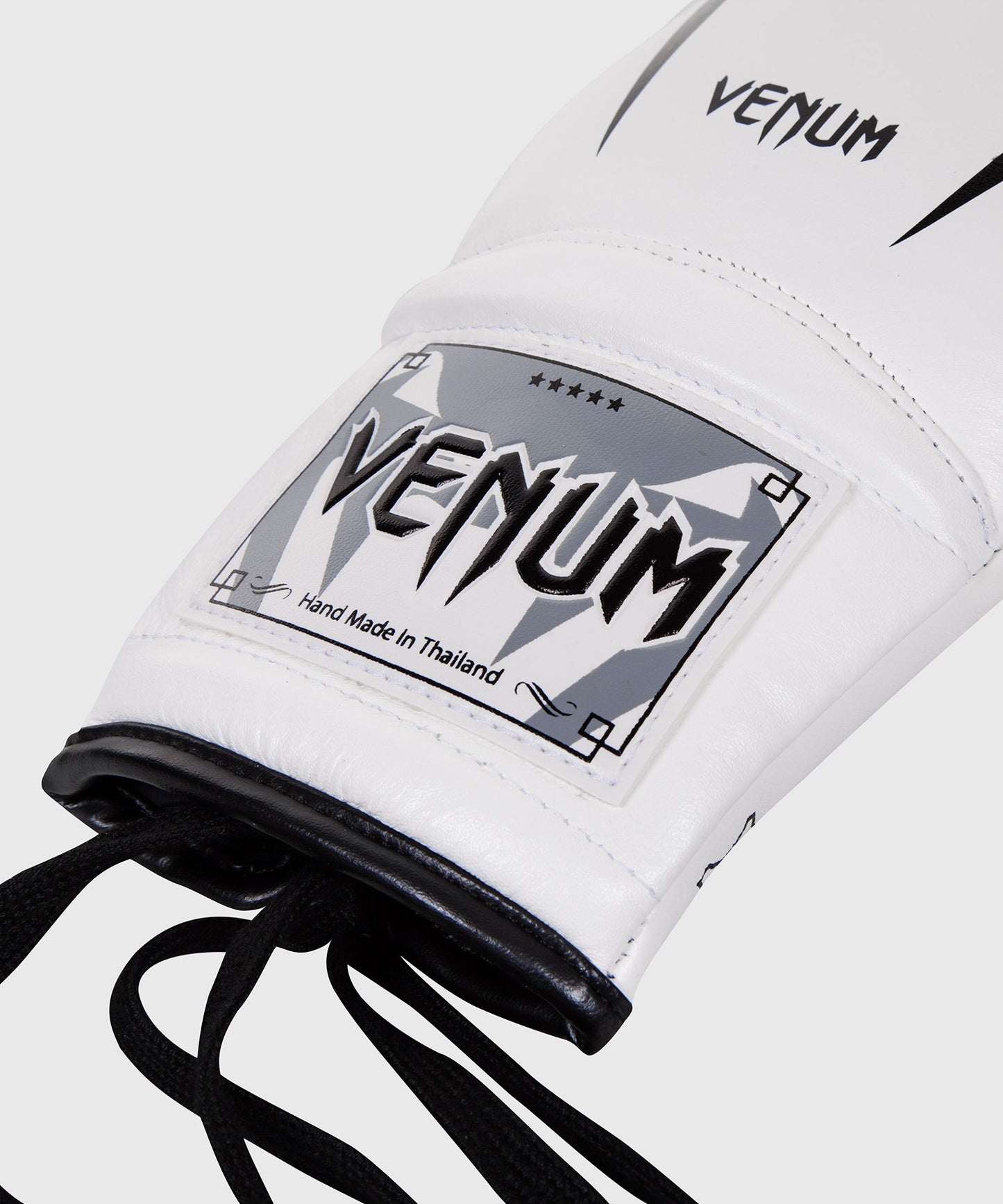 Venum Giant 3.0 Boxhandschuhe - Nappaleder - Mit Schnürung - Weiß