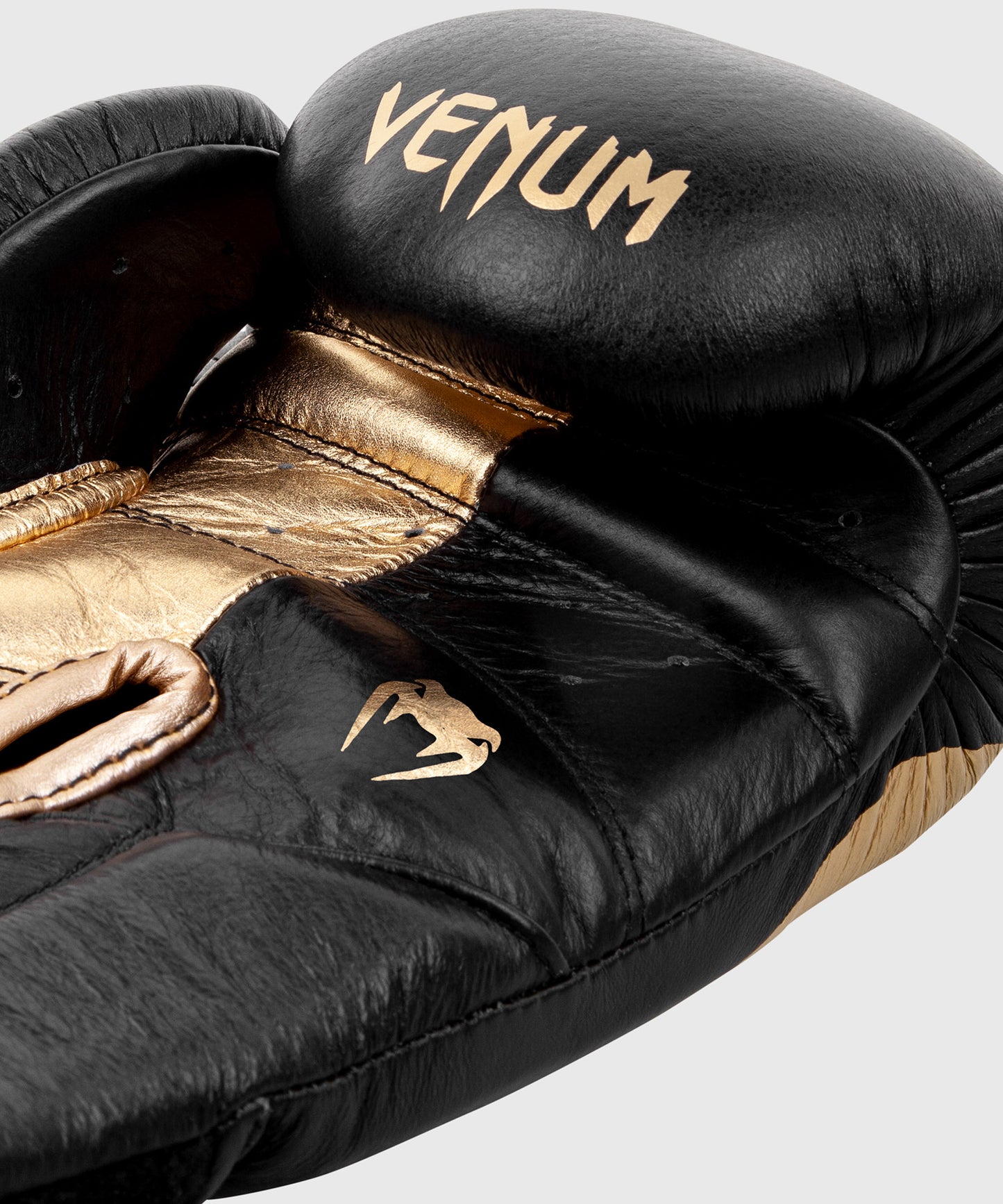 Venum Giant 2.0 professionelle Boxhandschuhe - Klettverschluss - Schwarz/Gold