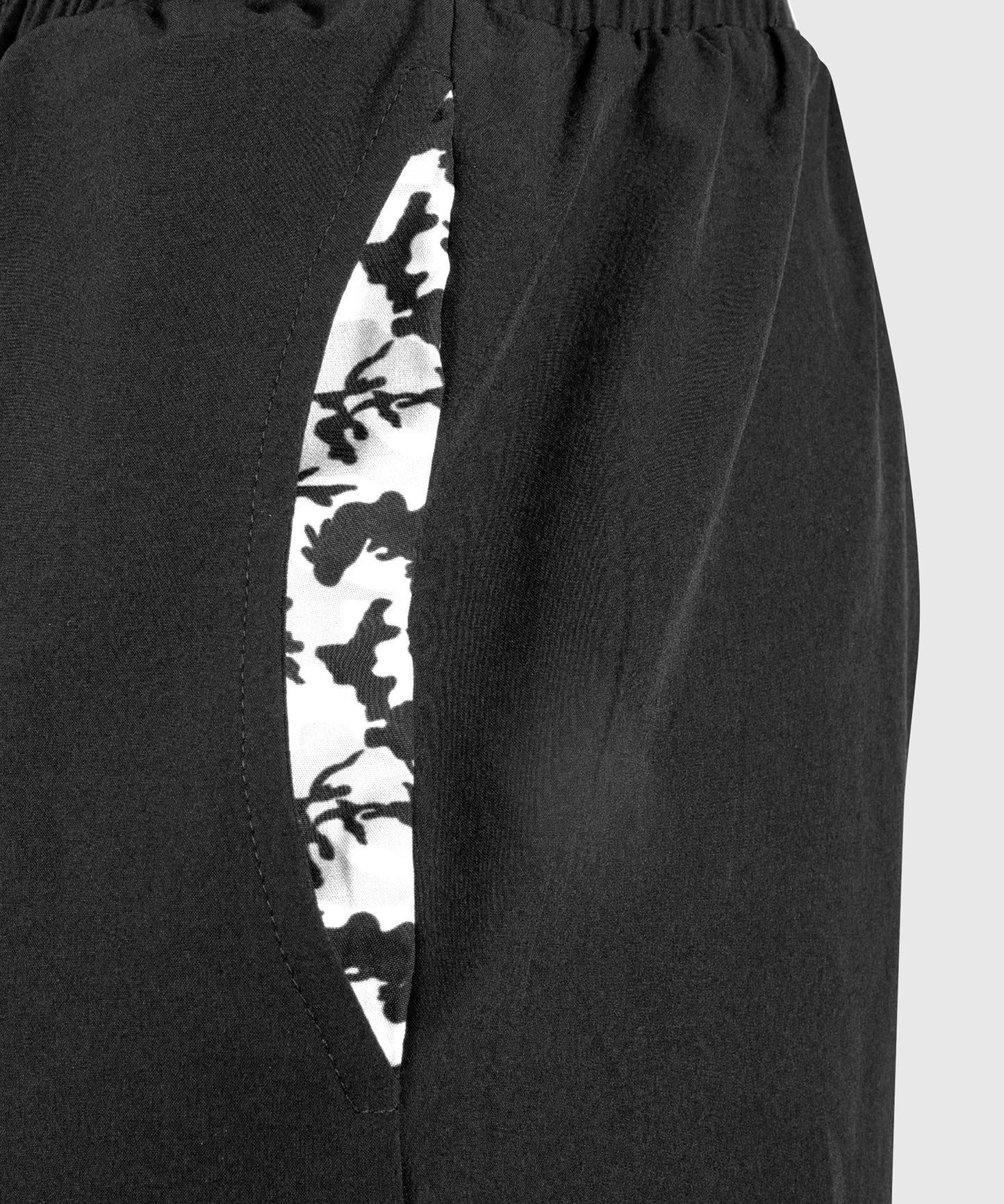Venum Classic-Trainingsshorts - Schwarz/Weiß