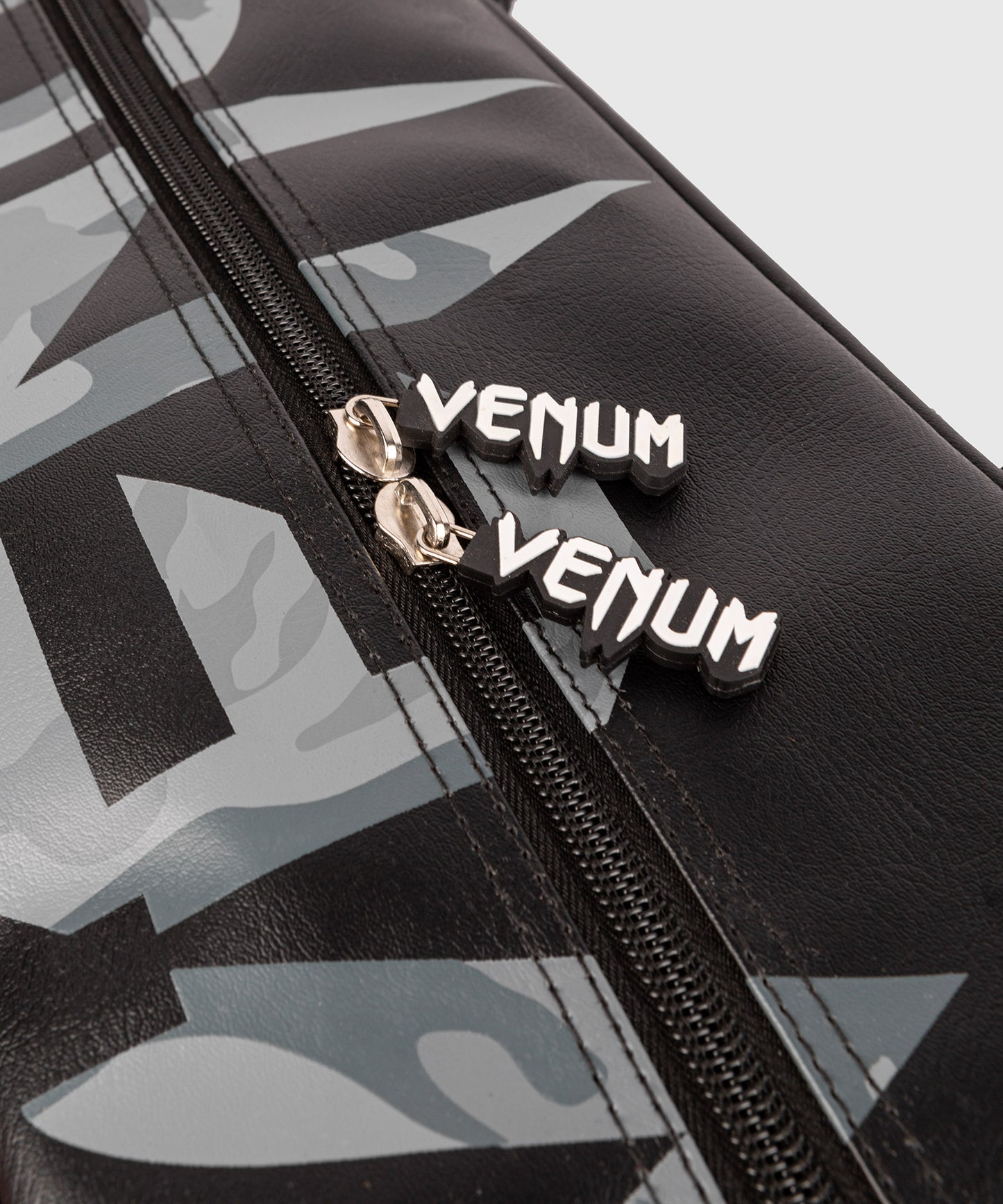 Venum Origins Tasche - Schwarz/Urban Camo - Kompaktes Modell