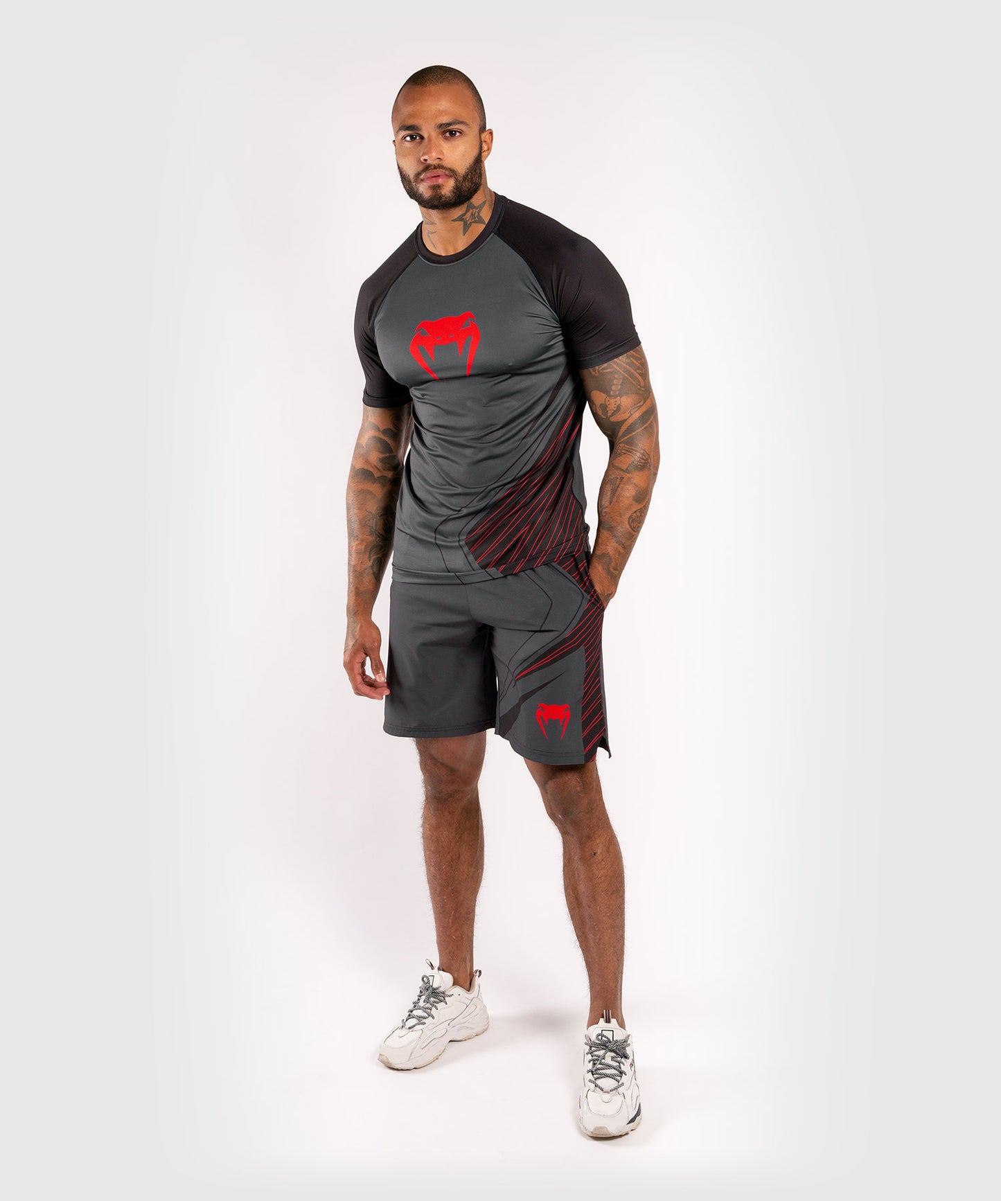 Venum Contender 5.0 Sportshorts - Schwarz/Rot